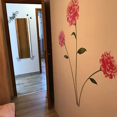 Apartment Bago