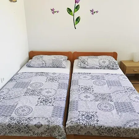 Bago Apartment